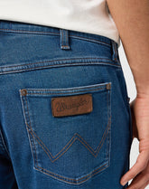 Męskie Spodnie Jeansowe Wrangler Greensboro Blue Grey 112355018 W15Q017416
